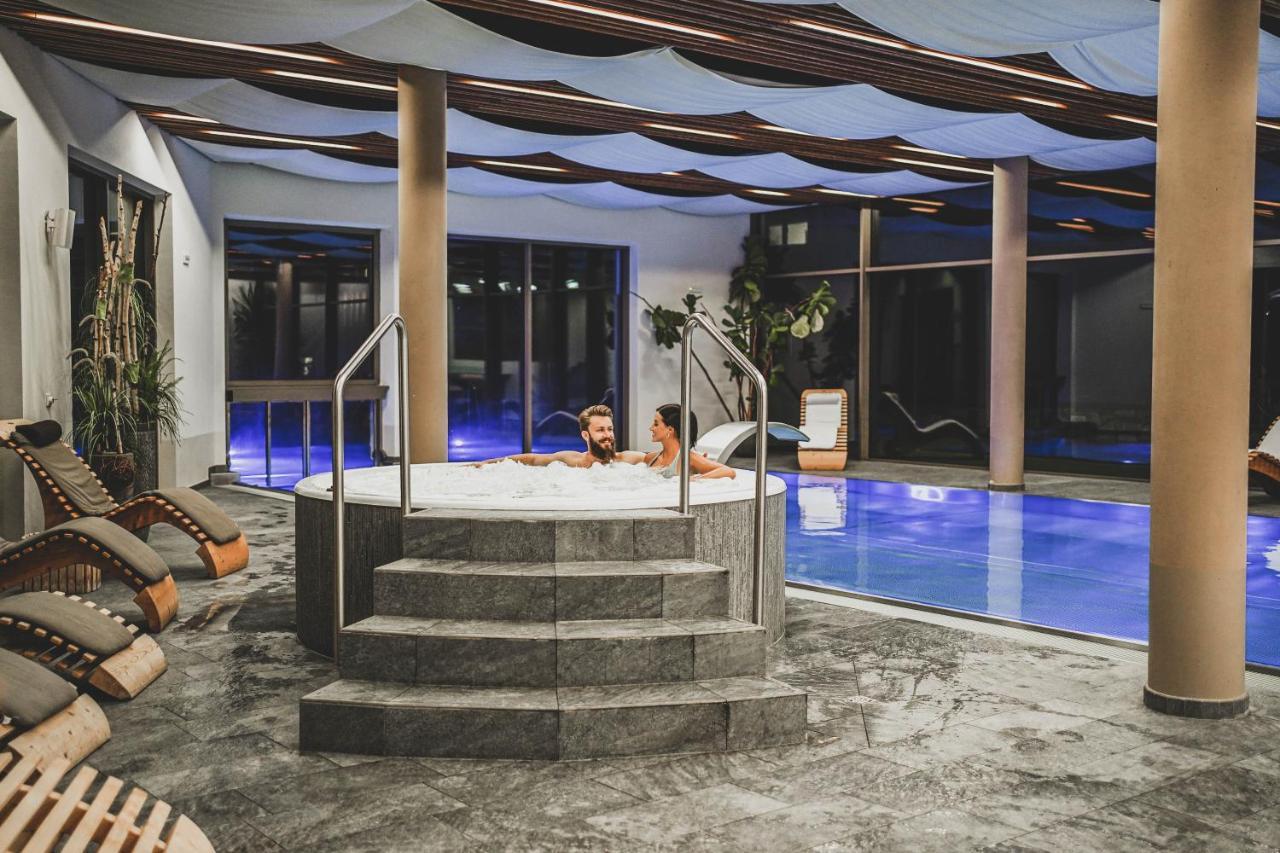 Sporthotel Zoll Випитено Екстериор снимка