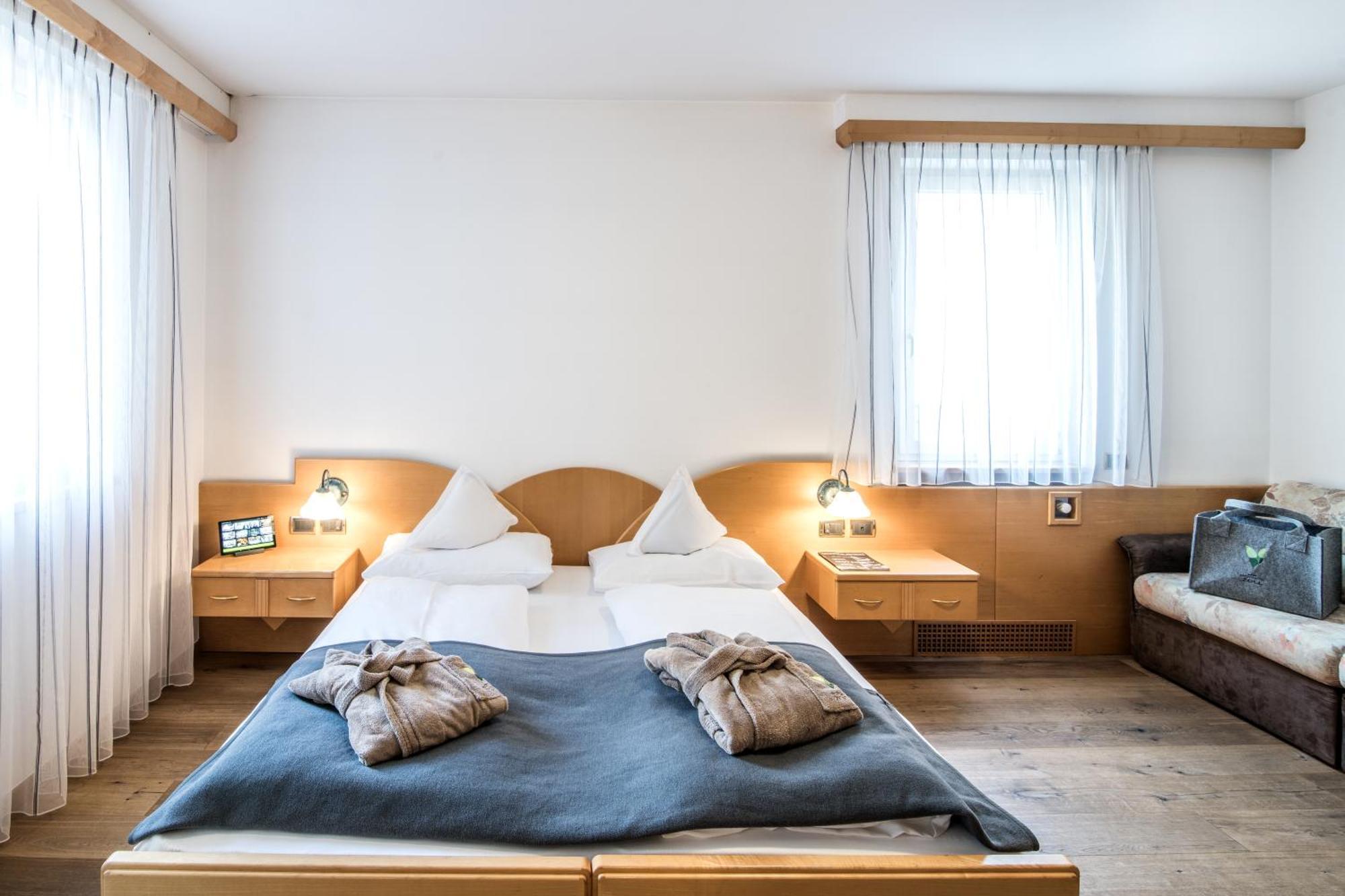 Sporthotel Zoll Випитено Екстериор снимка